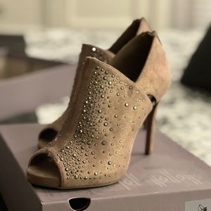 Jennifer Lopez booties